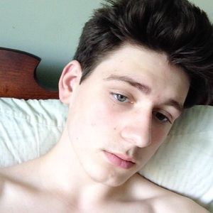 Meet your Posher, Brady